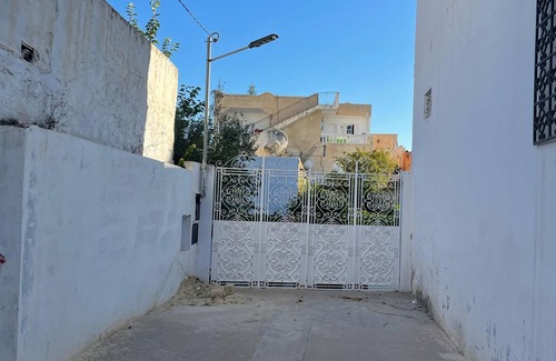 Hammamet House | Charming 1-bedroom building with WiFi and AC in soothing Hammamet
