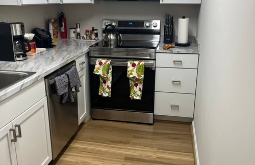 Dale City House | Charming 1-bedroom house in superb Woodbridge with AC, WiFi and free parking
