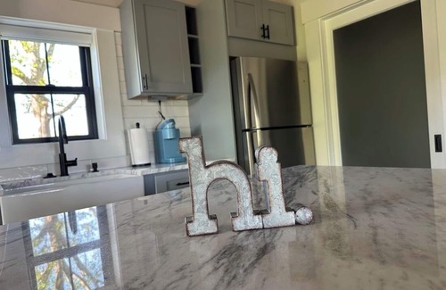 Mayo House | Charming 1-bedroom house with WiFi and AC in Cowpens