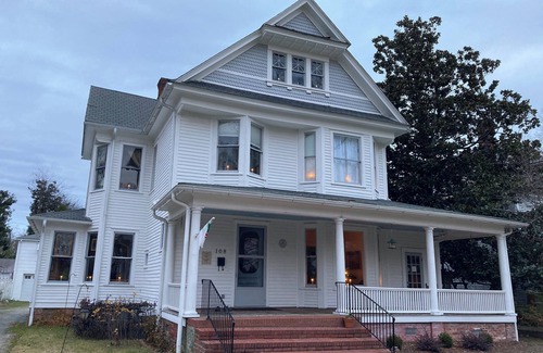 Tarboro House | Charming 1-bedroom house in Tarboro with AC, WiFi