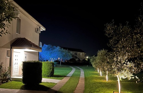 Herceg Novi House | Charming 1-bedroom villa in enchanting Herceg Novi with AC, WiFi