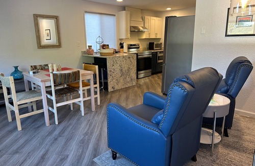Reedsport House | Charming 1-bedroom townhome in tranquil Reedsport with WiFi