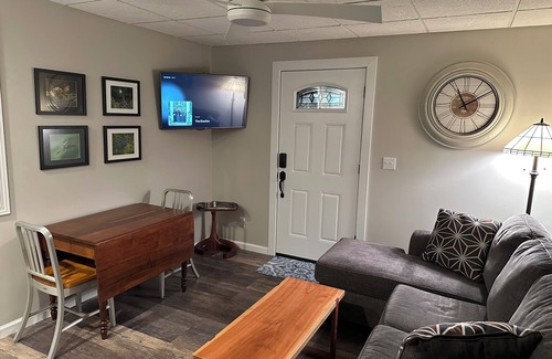 Ellwood City Apartment | Charming 1-bedroom apartment in brilliant Ellwood City with WiFi, AC