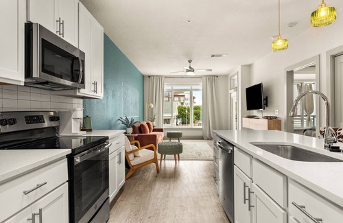 Downtown San Antonio Apartment | Charming 1-bedroom apartment in fabulous San Antonio with WiFi, fitness room