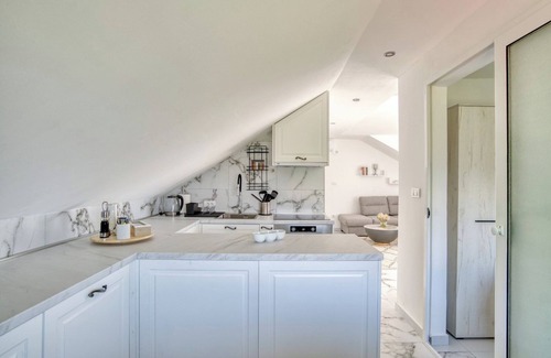Skaljari Apartment | Charming 1-bedroom apartment with AC and WiFi in marvelous Kotor Municipality