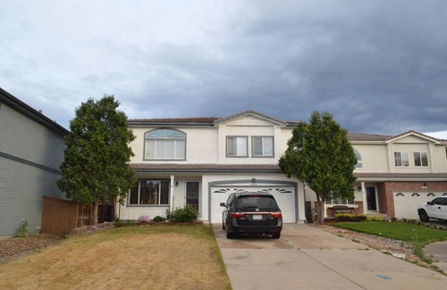 Southridge House | Charming 1-private bedroom in a house in Highlands Ranch