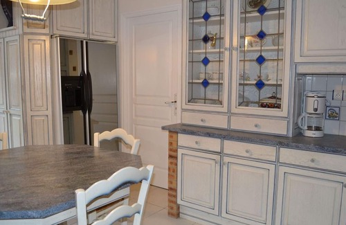 Esse Cottage | Charming 17th Century Home: Private Pool, Spacious Garden, Handicap Friendly, Baby Equipment Included