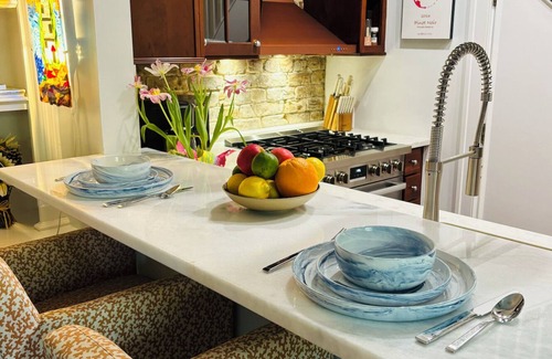 Ansonborough Condo | Charming 1807 Home – Fully Updated, Walk Everywhere, Parking + Patio!