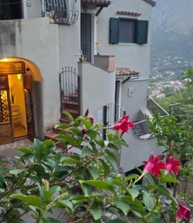 Maratea Apartment | Charming 1bed in historic centre