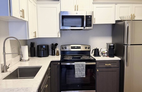 Oviedo Apartment | Charming 1BR 5 mins from UCF with fitness room and AC in lovely Oviedo