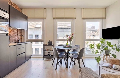 Harmonie Apartment | Charming 1BR apartment @ Trendy south area + Free parking