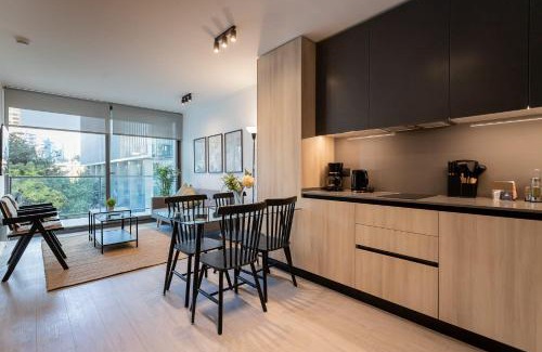 Apoquindo Apartment | Charming 1BR Retreat Close To Parque Arauco Mall
