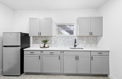 Oviedo House | Charming 1br Stay Wi-fi Included 25 Off