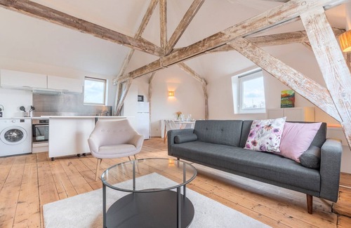 Marcq-en-Baroeul Apartment | Charming 2-bedroom apartment at Croisé Laroche