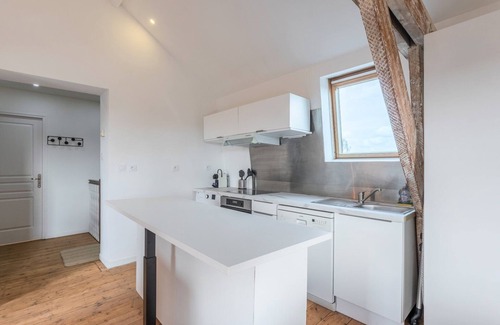 Marcq-en-Baroeul Apartment | Charming 2-bedroom apartment at Croisé Laroche