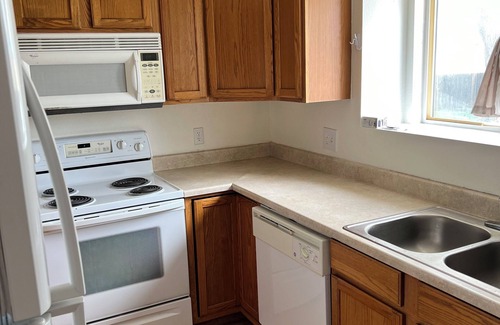 Southeast Colorado Springs House | Charming 2-bedroom townhome in Colorado Springs. Charming family home