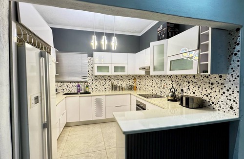 Gaborone House | Charming 2-bedroom house with AC in all the rooms in marvelous Gaborone City