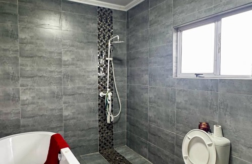 Gaborone House | Charming 2-bedroom house with AC in all the rooms in marvelous Gaborone City
