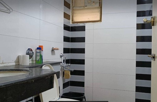 Visakhapatnam Apartment | Charming 2-bedroom apartment with AC, WiFi in amazing Visakhapatnam