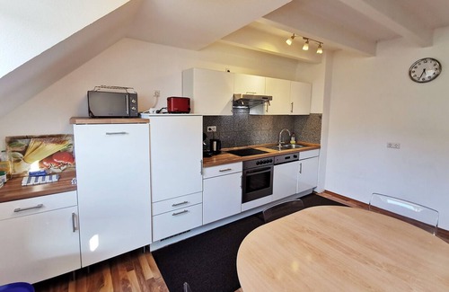 Weststadt Apartment | Charming 2-bedroom apartment with WiFi, AC in Heidelberg