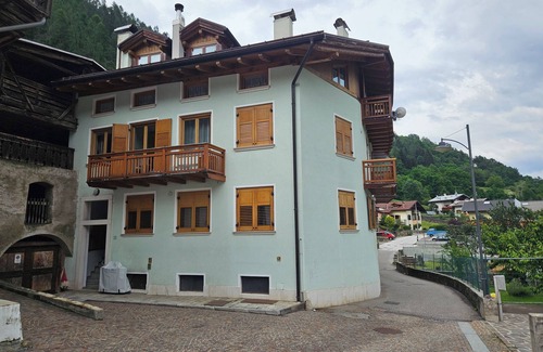 Commezzadura Apartment | Charming 2-bedroom apartment in lovely Val di Sole Trentino with WiFi