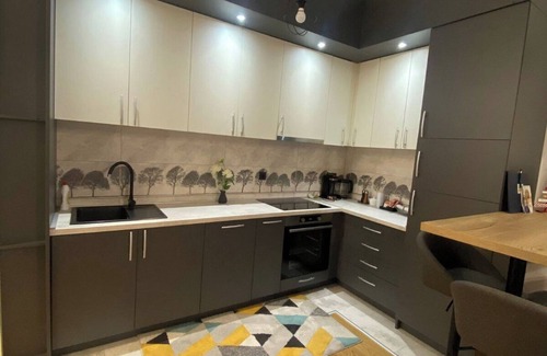 Banja Luka Apartment | Charming 2-bedroom apartment with AC, WiFi in cool Banjaluka