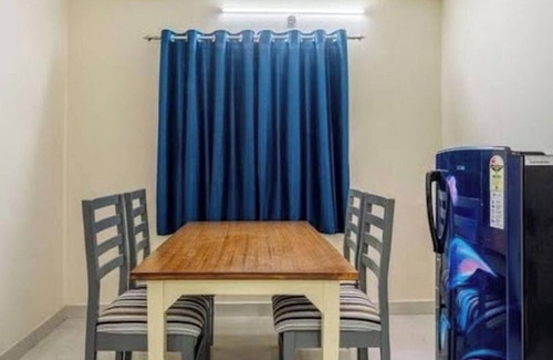 Kukatpally Housing Board Colony Apartment | Charming 2-bedroom apartment with AC, WiFi in nice Hyderabad