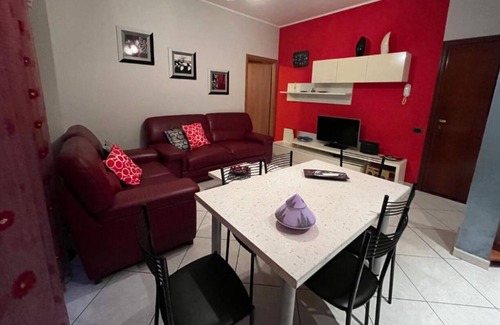 Mozzate Apartment | Charming 2-bedroom apartment with completed kitchen, nera Milano, Como and Swiss