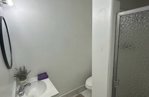 Camelback East Apartment | Charming 2-bedroom apartment in terrific Phoenix with WiFi, AC