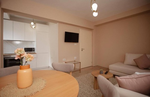 Shkoder Apartment | Charming 2-bedroom apartment with WiFi, AC in wonderful Shkodër