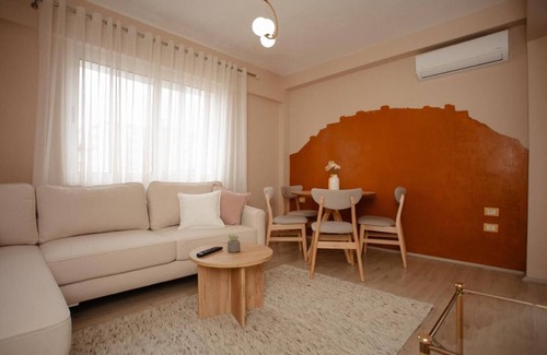 Shkoder Apartment | Charming 2-bedroom apartment with WiFi, AC in wonderful Shkodër