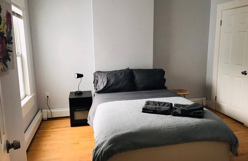 Allston Apartment | Charming 2-bedroom apartment near BC, BU, Harvard, T and more
