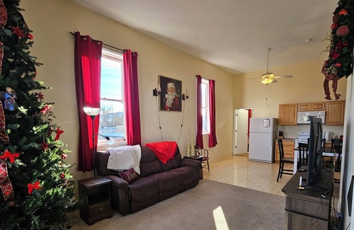 Monroe Apartment | Charming 2-bedroom apartment in delightful Monroe, Oregon.