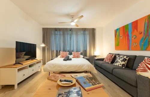 Los Remedios Apartment | Charming 2 Bedroom Apartment by Torre Del Oro By OCityzen