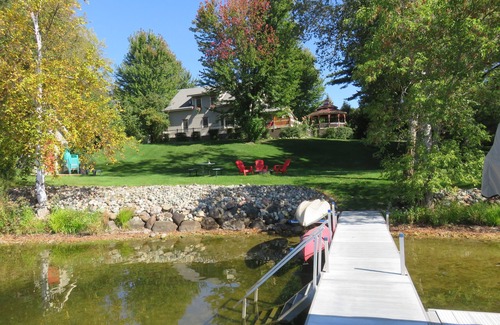 Backus Cabin | Charming 2-bedroom barn loft with AC on enchanting Ponto Lake near Backus
