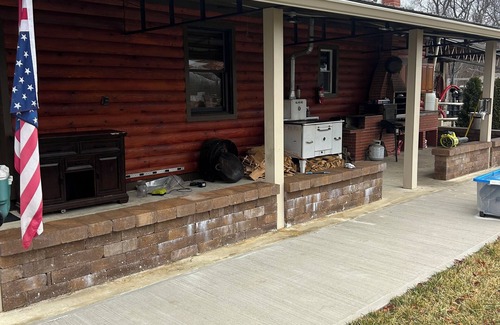 Norma Cabin | Charming 2-bedroom cabin with AC, WiFi in adorable Pittsgrove