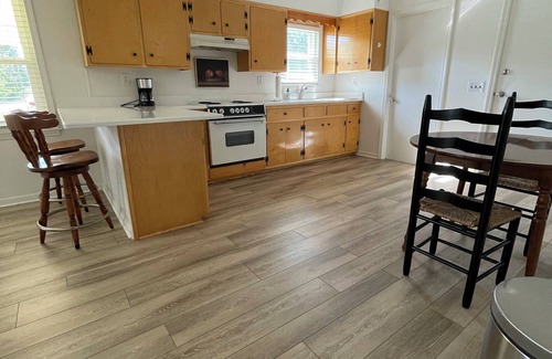 Coffee County Cottage | Charming 2-bedroom cottage in West Green