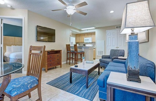 West Kissimmee Condo | Charming 2-bedroom condo with AC, fitness room in Clermont