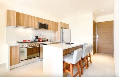 Akumal Condo | Charming 2-bedroom condo in delightful Akumal with AC, fitness room, WiFi