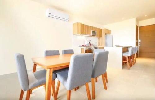 Akumal Condo | Charming 2-bedroom condo in delightful Akumal with AC, fitness room, WiFi