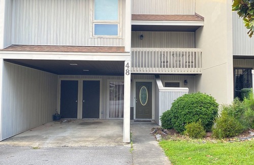 Huntcliff House | Charming 2-bedroom house with AC, WiFi in lovely Columbia