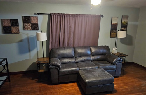 Haigler House | Charming 2-bedroom house with WiFi, AC in delightful Haigler