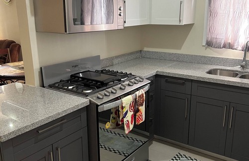 Lucea House | Charming 2-bedroom house in marvelous Lucea with WiFi, AC, fitness room