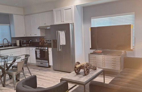Azusa House | Charming 2-bedroom house in Azusa with WiFi and AC