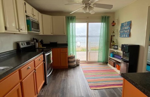 Niles Cottage | Charming 2-bedroom LAKE cottage in Niles, family-friendly fun!