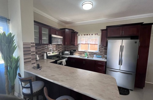 Ocho Rios House | Charming 2-bedroom townhome with WiFi, AC in beautiful Ocho Rios