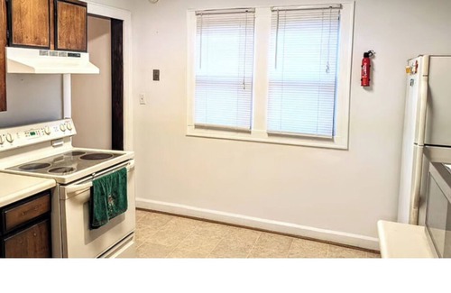 Near Eastside House | Charming 2-bedroom house in enchanting Indianapolis, near downtown and Irvington