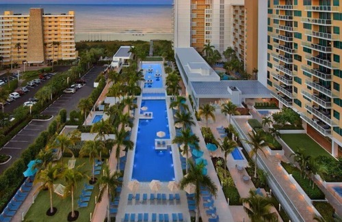 Marco Island Villa | Charming 2-bedroom/2-bath villa in Marvelous Marco Island with AC, WiFi, more