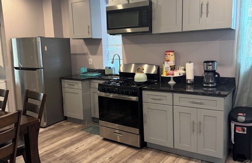 West Philadelphia Apartment | Charming 2-bedroom apartment with WiFi, AC in delightful Philadelphia