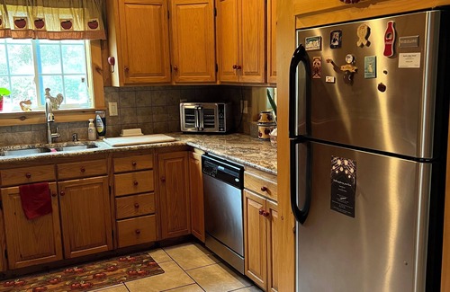 Rock Stream House | Charming 2-bedroom vacation home 17 minutes from Watkins Glen International